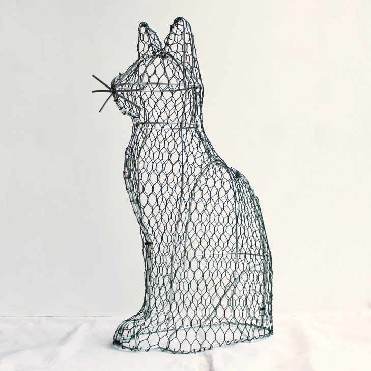 A topiary cat frame from our DIY Topiary range